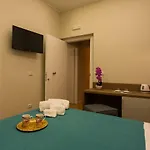 Pensión Le Affacciate Bruzie 4*