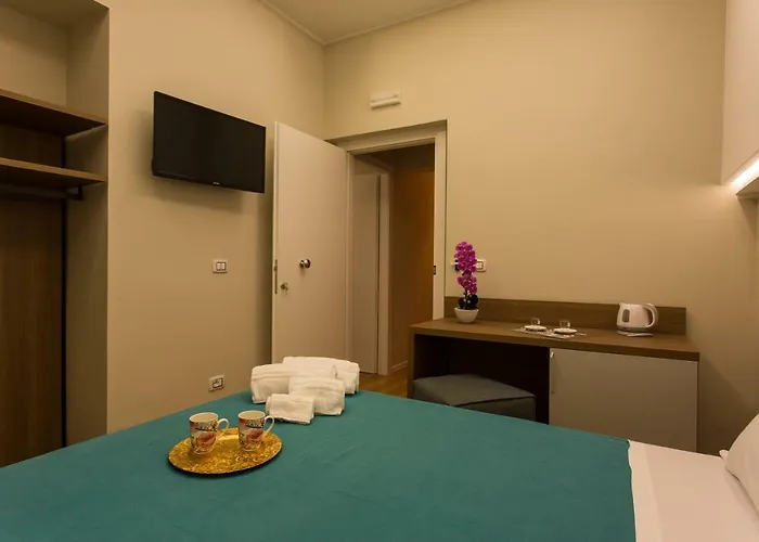 בית הארחה Le Affacciate Bruzie 4*