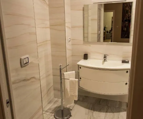 Le Affacciate Bruzie 4*